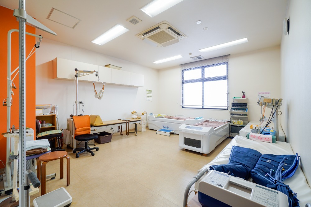 医療法人星子医院 処置室